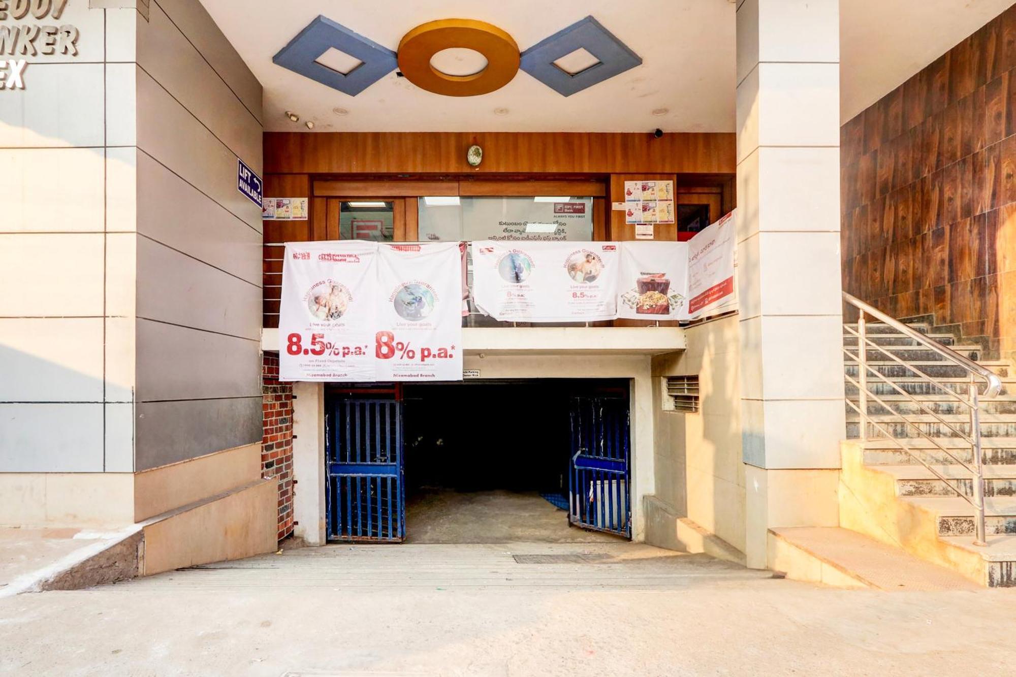 Hotel O Moon Light Nizamabad Eksteriør billede