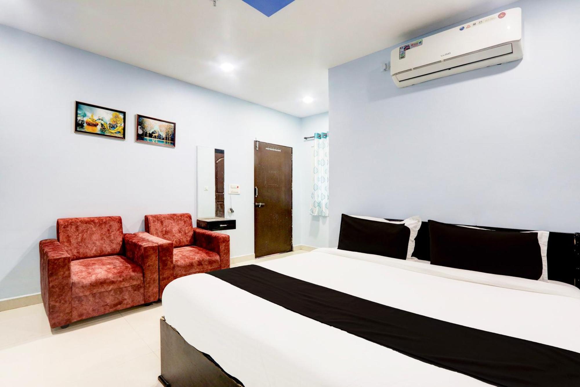 Hotel O Moon Light Nizamabad Eksteriør billede